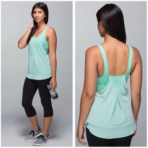 Sold! Lululemon teal drawstring 2 in 1 tank 12 EUC